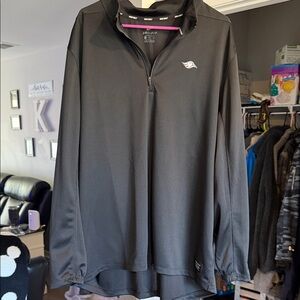 Men’s XXL Disney Nike Black Golf Quarter-Zip Pullover with Subtle Accent